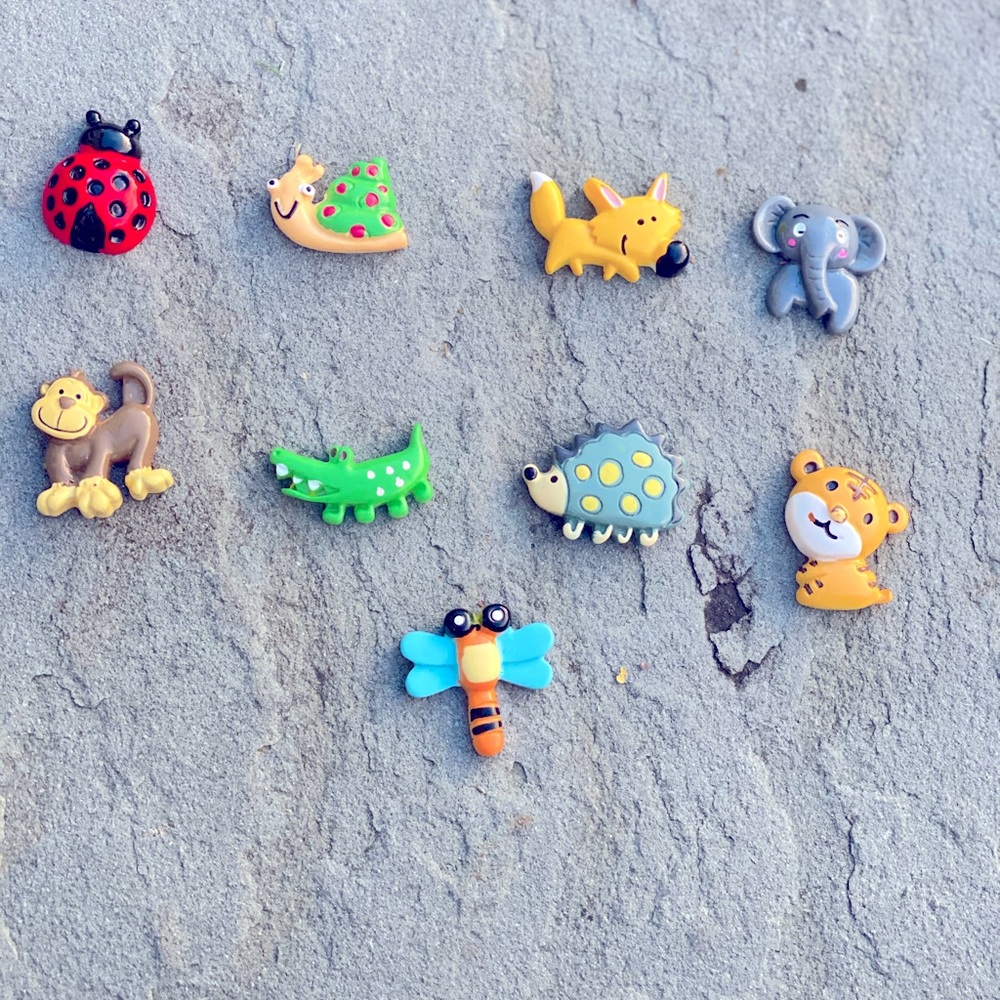 Cute animal charms for only 1 dollar pack of 9